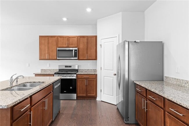 Building Photo - 360 Paulownia Cir