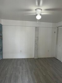 Building Photo - 1629 1st St