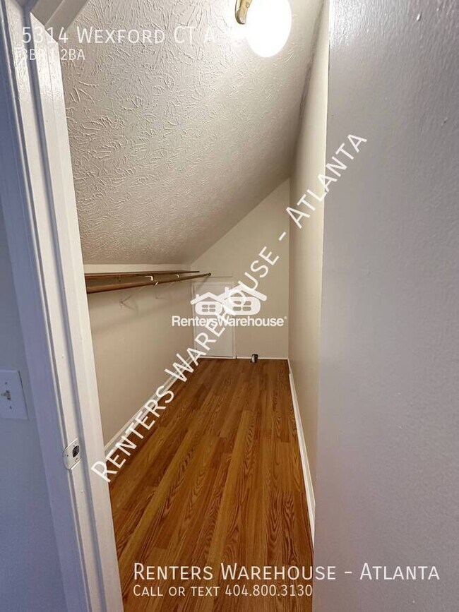 Building Photo - 5314 Wexford Ct