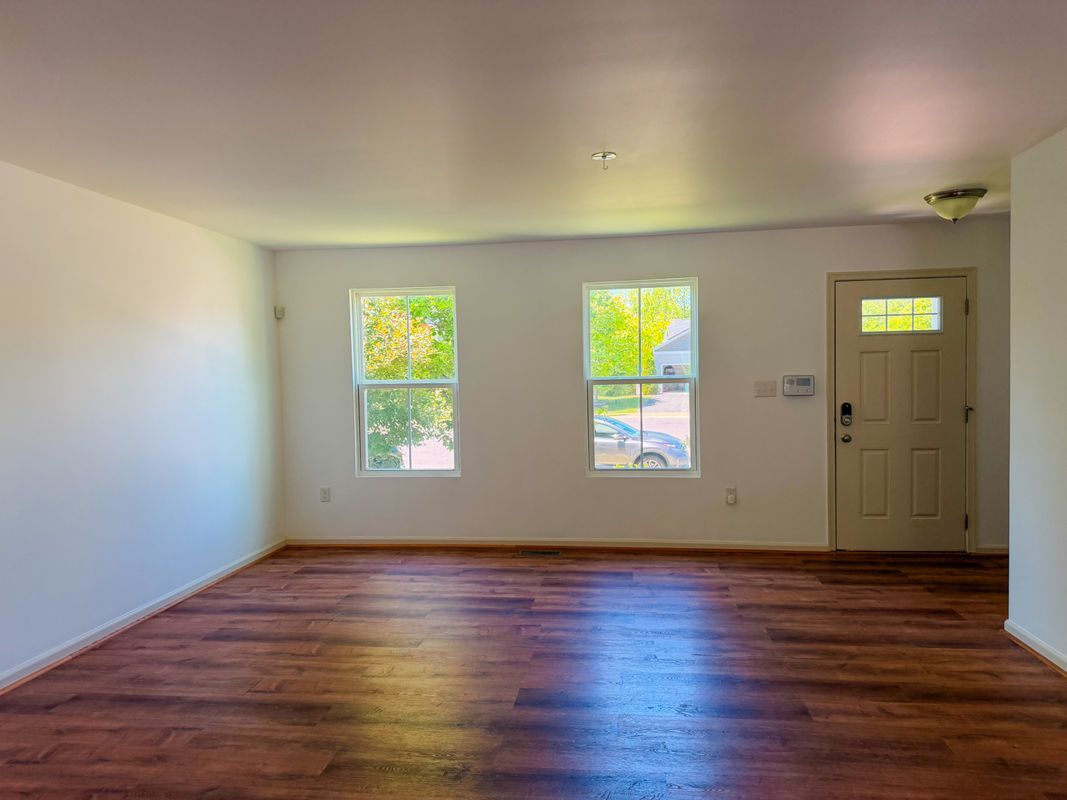 Building Photo - 18133 Scenic Creek Ln