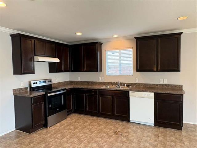 Building Photo - 3018 Pinyon Pl