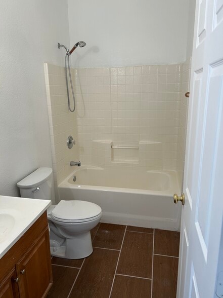Bathroom - 10730 Garibaldi Dr