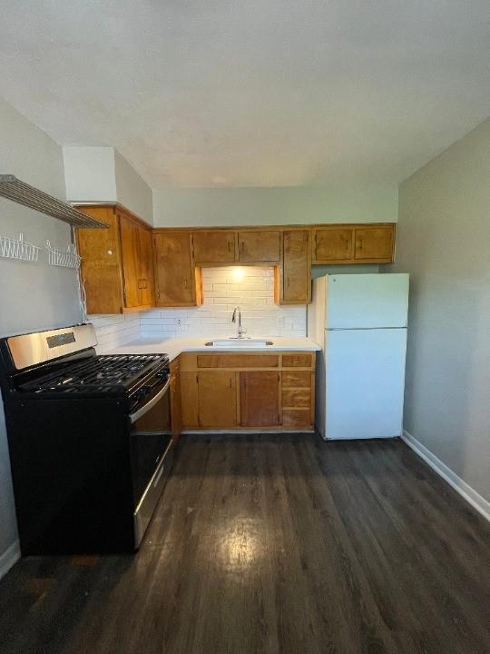 Building Photo - 3106 Duval St