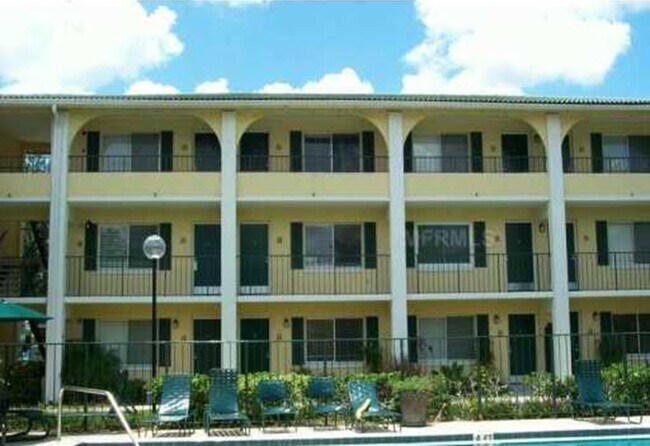 Primary Photo - ALTAMONTE SPRINGS: Waterside at Cranes Roo...