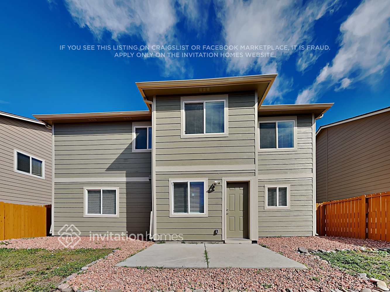 Building Photo - 4041 Creek Legend View