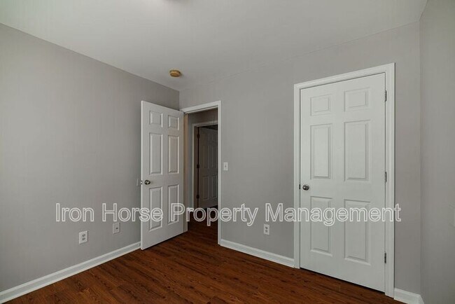 Building Photo - 638 Mill Stone Bluff