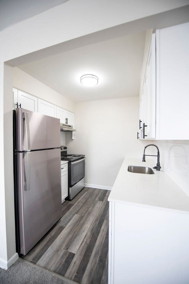 Floorplan - Rosewood Apartments