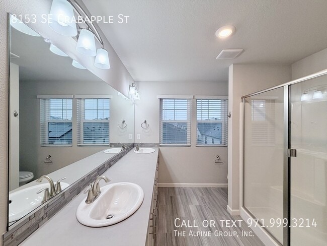 Building Photo - 8153 SE Crabapple St