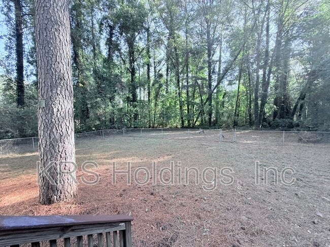 Building Photo - 8329 Bells Lake Rd