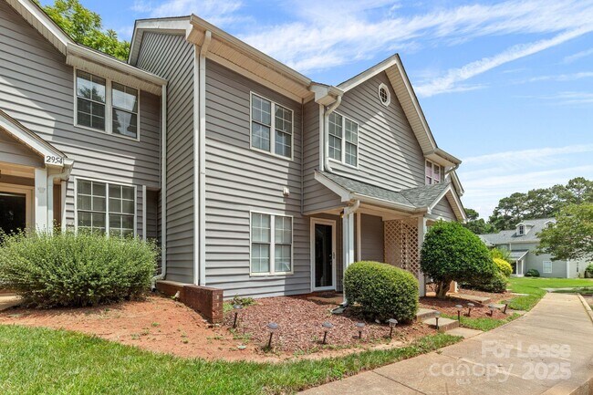 Primary Photo - 2952 Iron Gate Ln