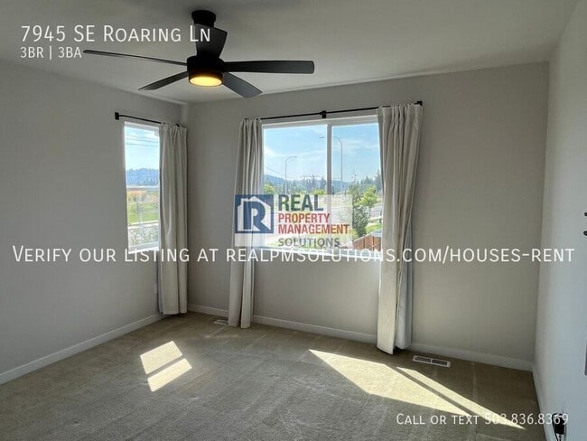 Building Photo - 7945 SE Roaring Ln