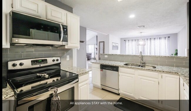 Building Photo - 2230 Canebreak Crossing