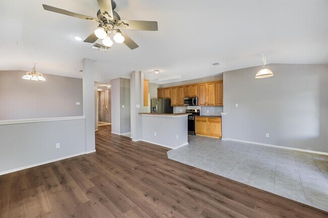 Building Photo - 1104 Battenburg Trail