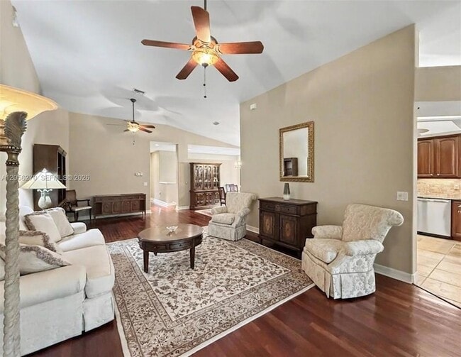Building Photo - 8390 Big Acorn Cir