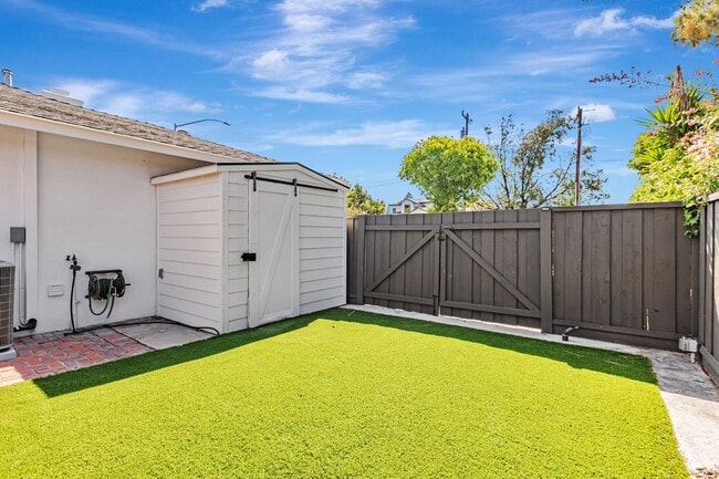 Building Photo - Remodeled Home in near Downtown Mountain View