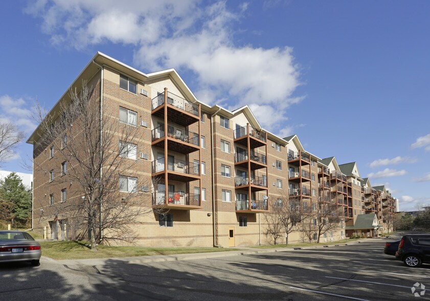 Inglewood Trails Saint Louis Park, MN Apartment Finder