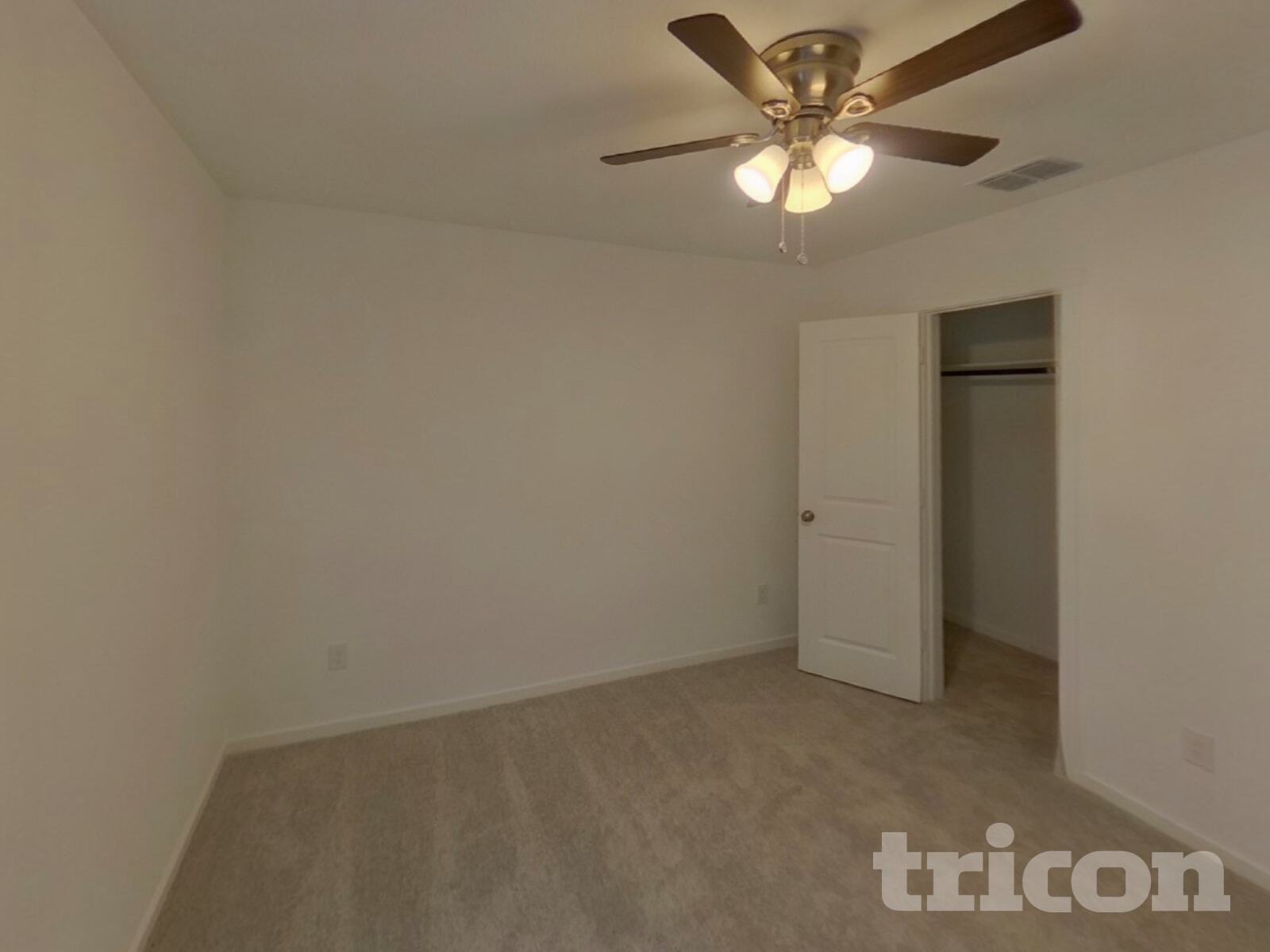 Building Photo - 807 Ponderosa Ln