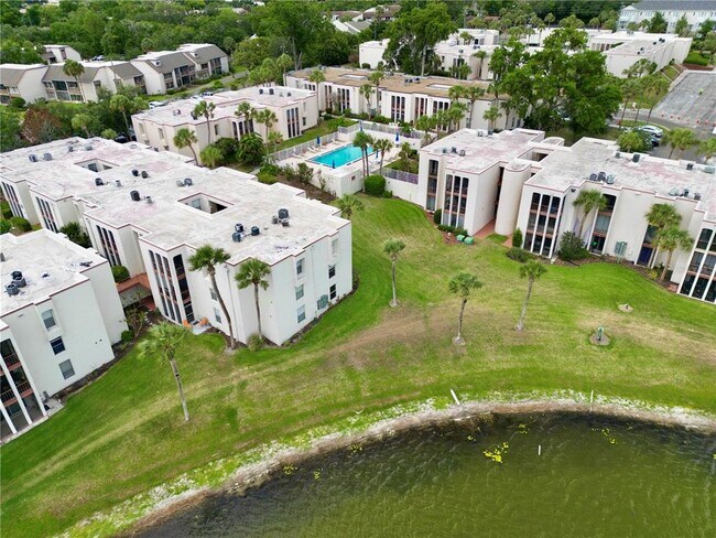 Building Photo - 524 Orange Dr