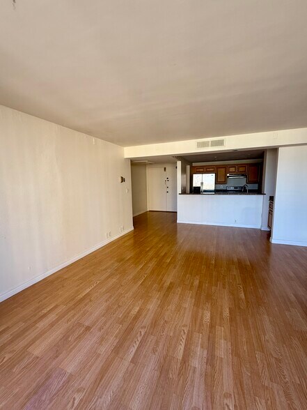 Primary Photo - 10535 Wilshire Blvd