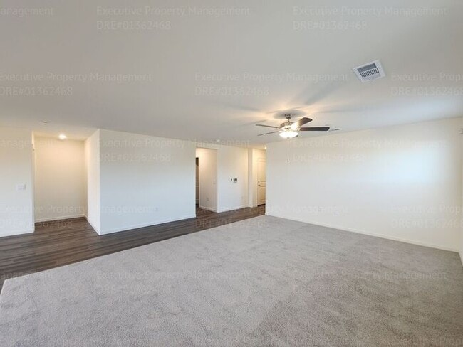 Building Photo - Newly constructed 4 bedroom/ 3 bathroom co...