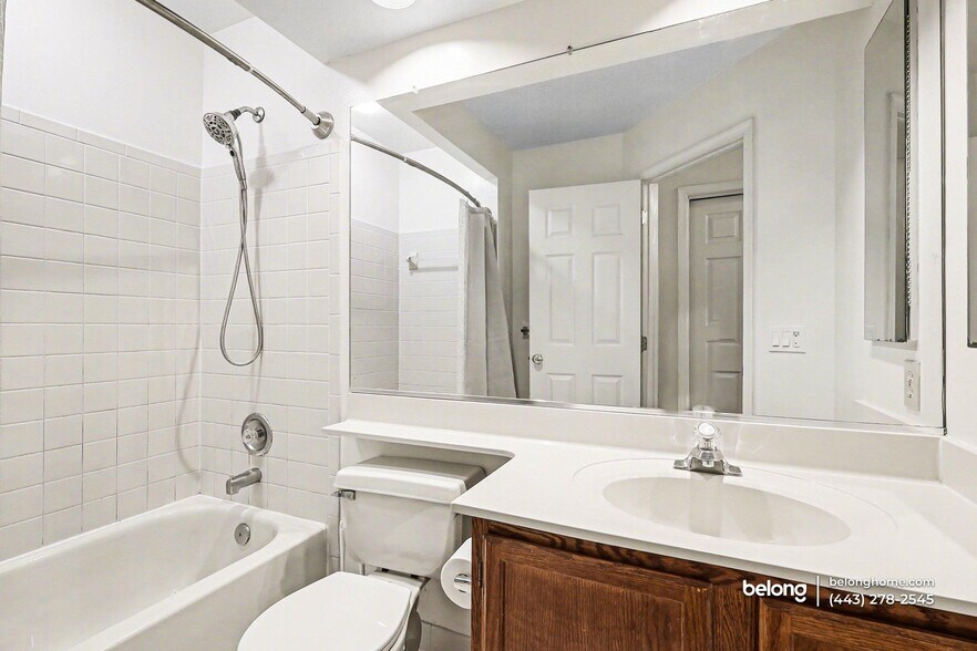 Building Photo - 123 Goucher Terrace