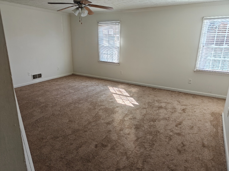 Building Photo - 1125 Memory Ln