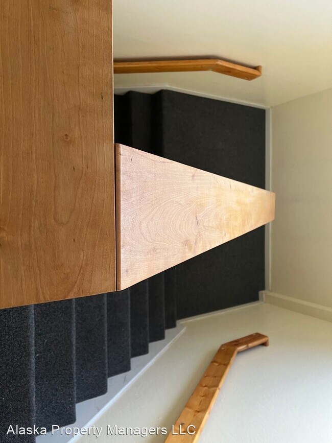 Building Photo - 2 br, 1 bath House - 8861 Cordell Cir #5