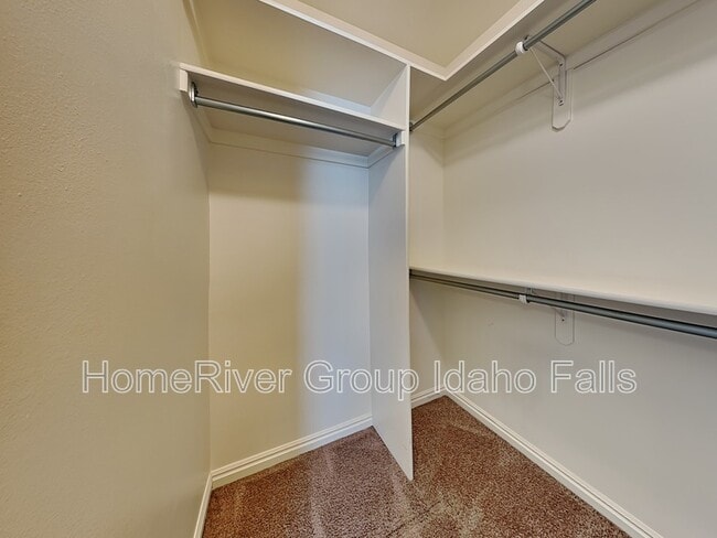 Building Photo - 3676 Briar Creek Ln