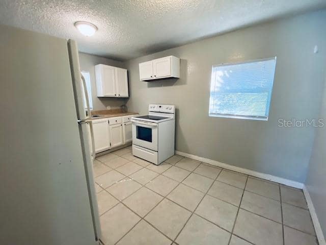 Building Photo - 2511-2510 10th Ave S