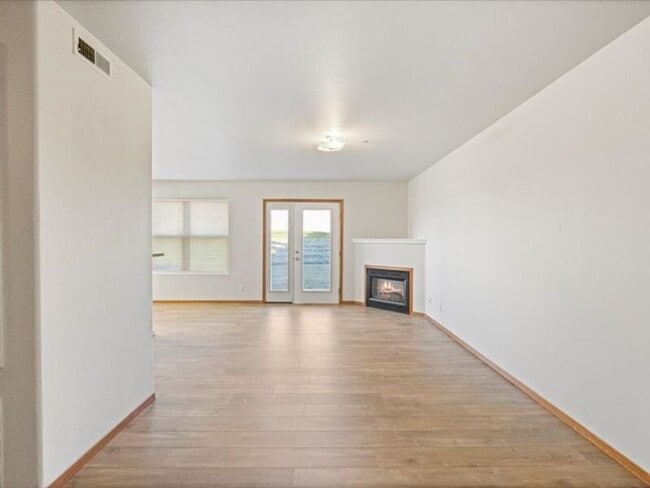 Building Photo - 6305F Chapel Hill Blvd