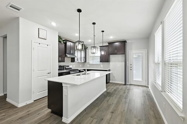 Building Photo - 2021 Deya Dr