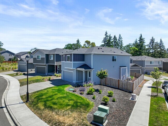 Building Photo - Modern 3-Bed Home in Lacey - $25K+ in Upgr...