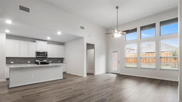 Building Photo - 2004 Foggy Wds Ln