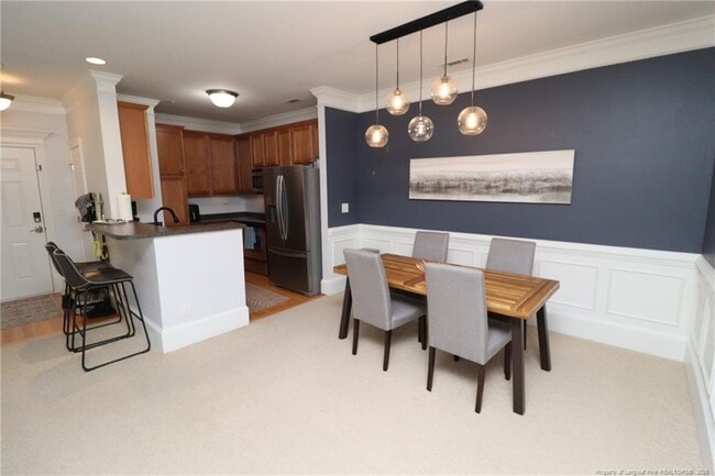 Building Photo - 933 Portstewart Dr