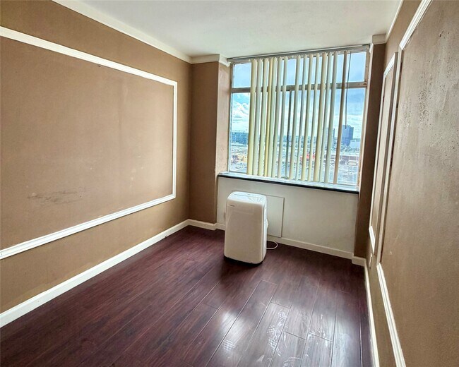 Building Photo - 7520 Hornwood Dr