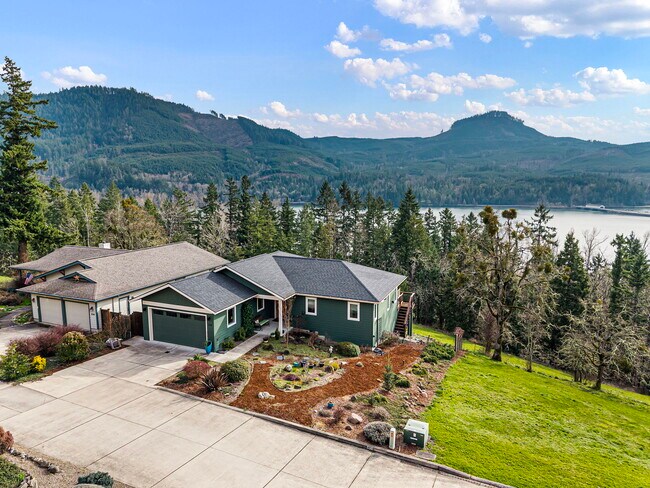 Building Photo - 530 Sunridge Ln