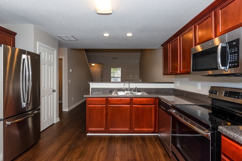 Building Photo - 316 Lauren Dr