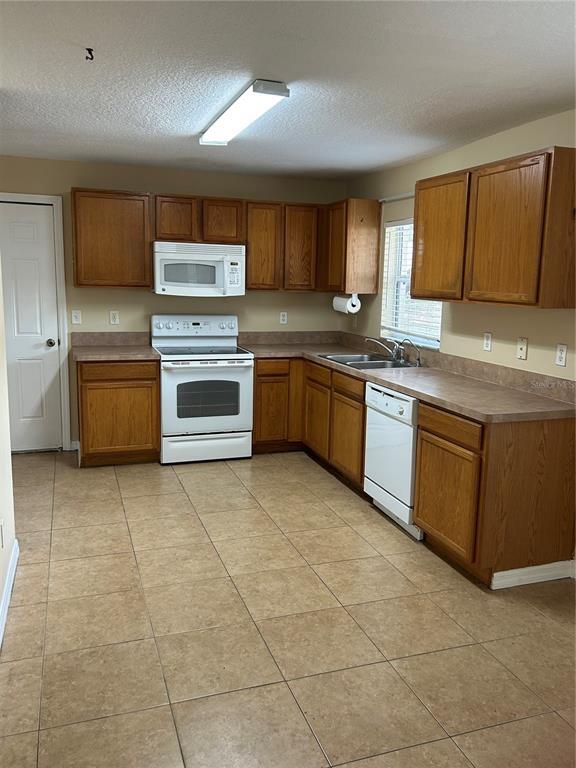 Building Photo - 626 Brooke Ct