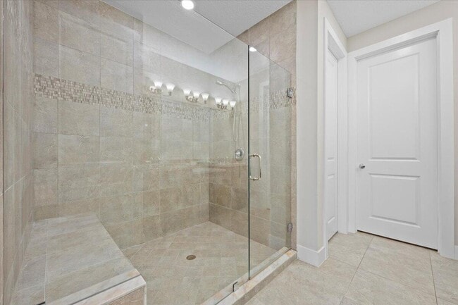 Building Photo - 7114 Edison Pl
