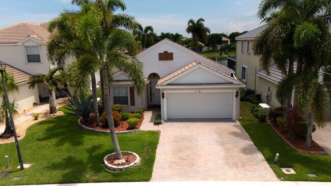 Primary Photo - 110 Newberry Ln