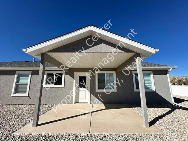 Building Photo - 3981 N Hawks Landing Loop