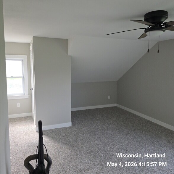 !st Bedroom - W287N8408 Center Oak Rd