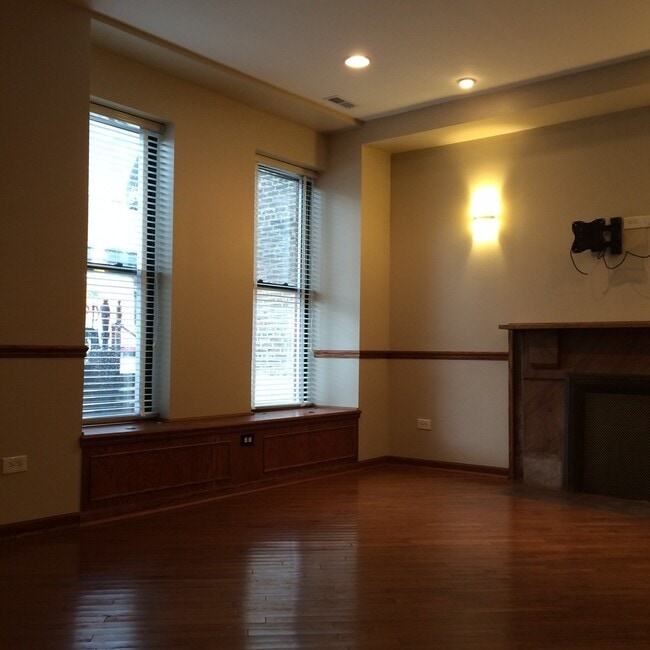 Building Photo - 1507 Taylor