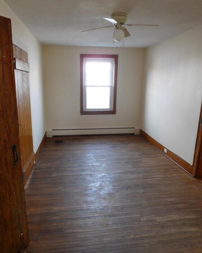 Building Photo - 3 bedroom semi Etters