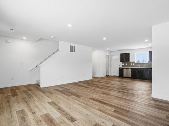 Building Photo - 3 bedroom, 2.5 bath New Build in Sidney!