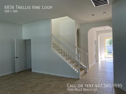 Building Photo - 6836 Trellis Vine Loop