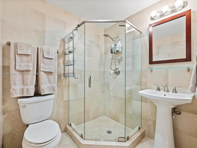 Building Photo - 2416 Fisher Island Dr