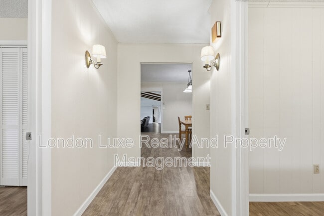 Building Photo - 9246 Bearden Rd