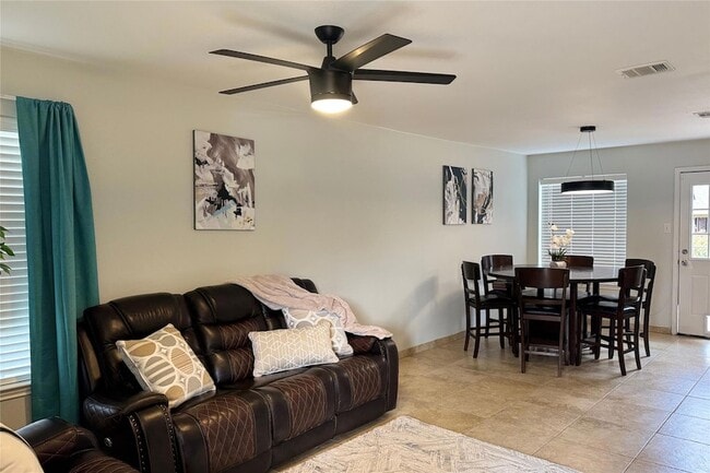 Building Photo - 6300 Crumley Ln