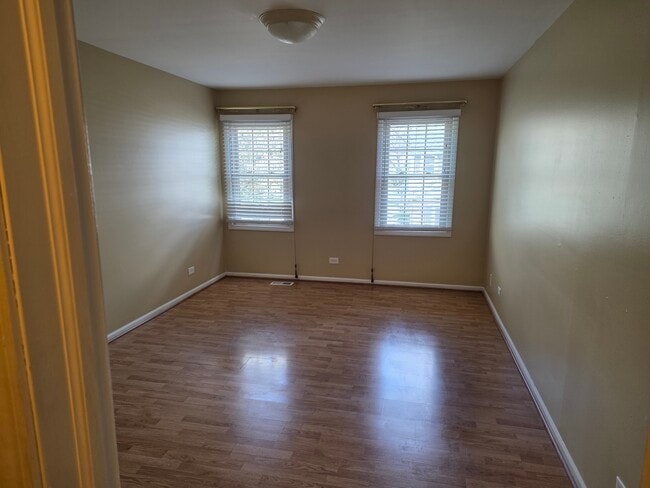 Building Photo - 406 College Crossing